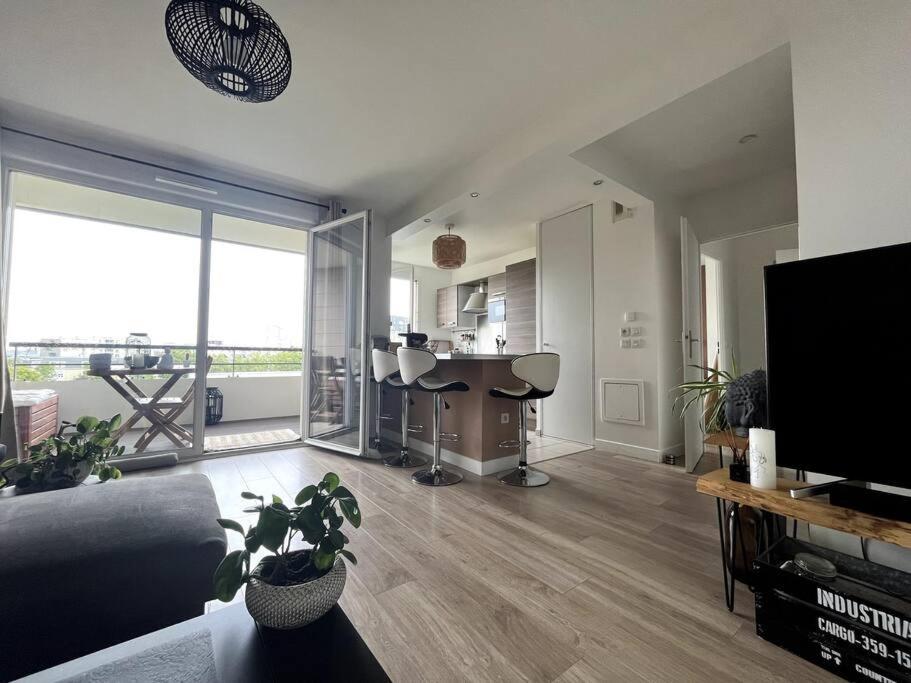 Apartmán Le Nid De Dammarie-lè-Lys Exteriér fotografie